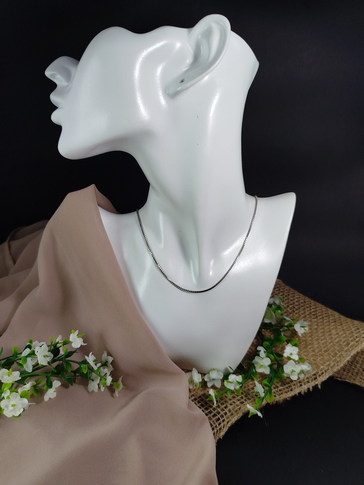 Cadena en Platino 900 con Eslabón Cuadrado – 6.69 g / 40 cm / Alta Pureza