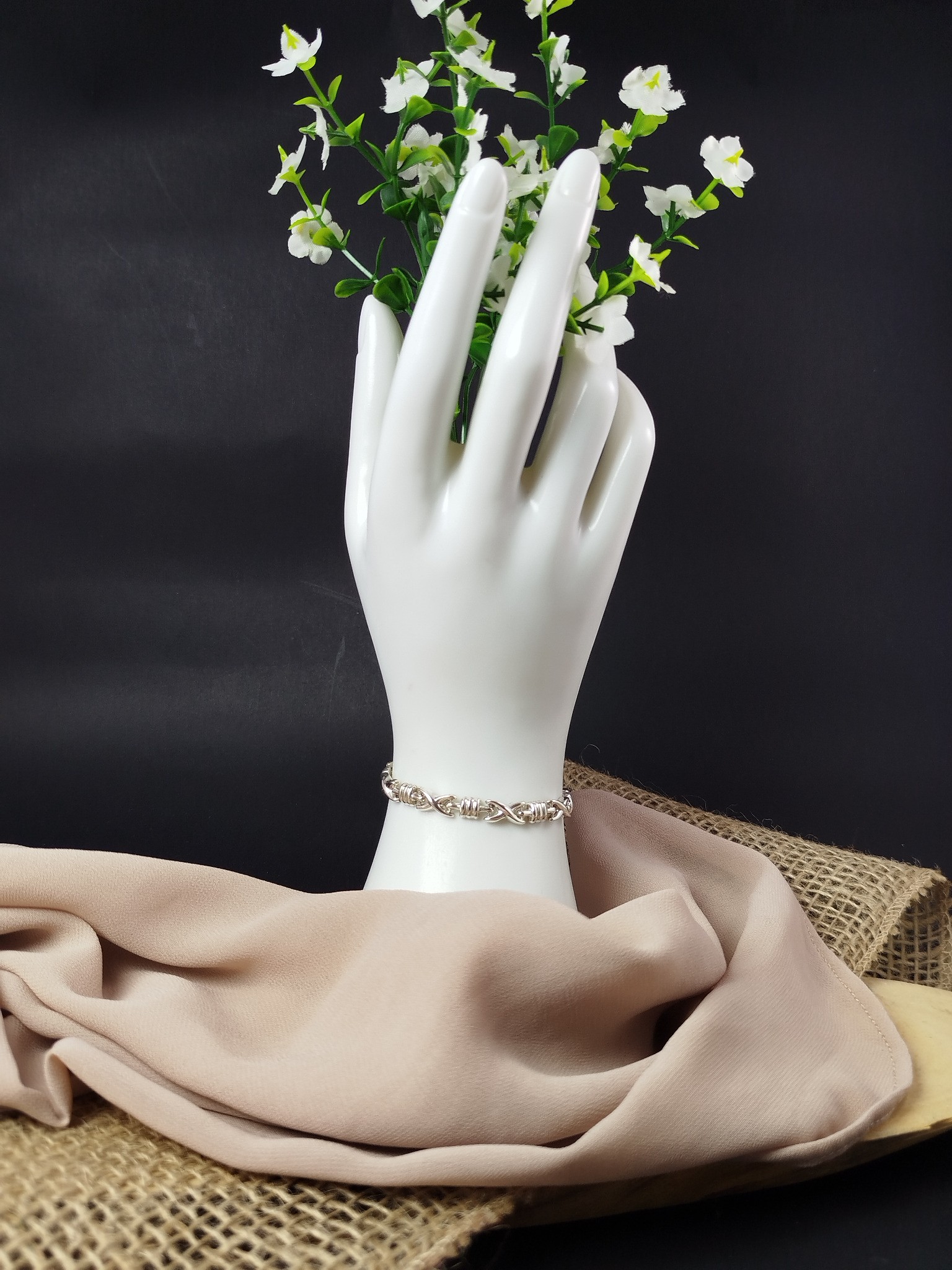 Pulsera de Plata 950 para Dama con Trenzado Tipo Alambre de Púas Grueso – 8.8 g - Image 3