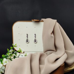 Aretes de Plata 950 para Dama con Forma de Gota y Circones Morados – 5.25 g