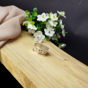 Anillo en Plata 950 con León en Oro – 4.20 g (Talla 6.5)