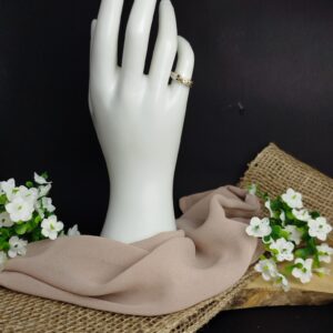 Anillo en Platino 900 y Oro 18K con Diamante de 0.14 ct – 6.2 g / Talla 4.5