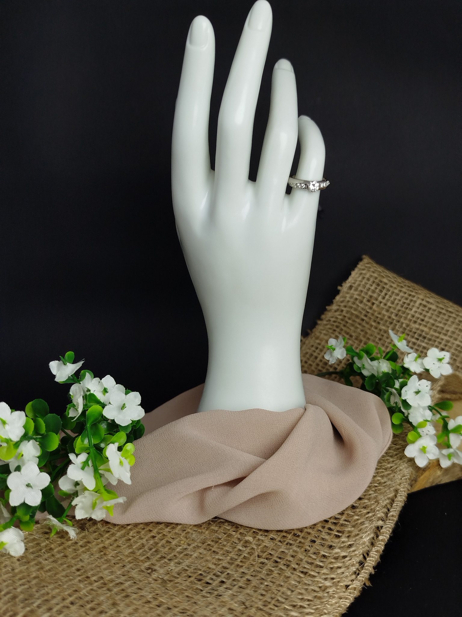 Anillo Unisex en Platino 900 con Diamantes 1.14 ct Totales – Color G / Claridad VS2 / Talla 4.5