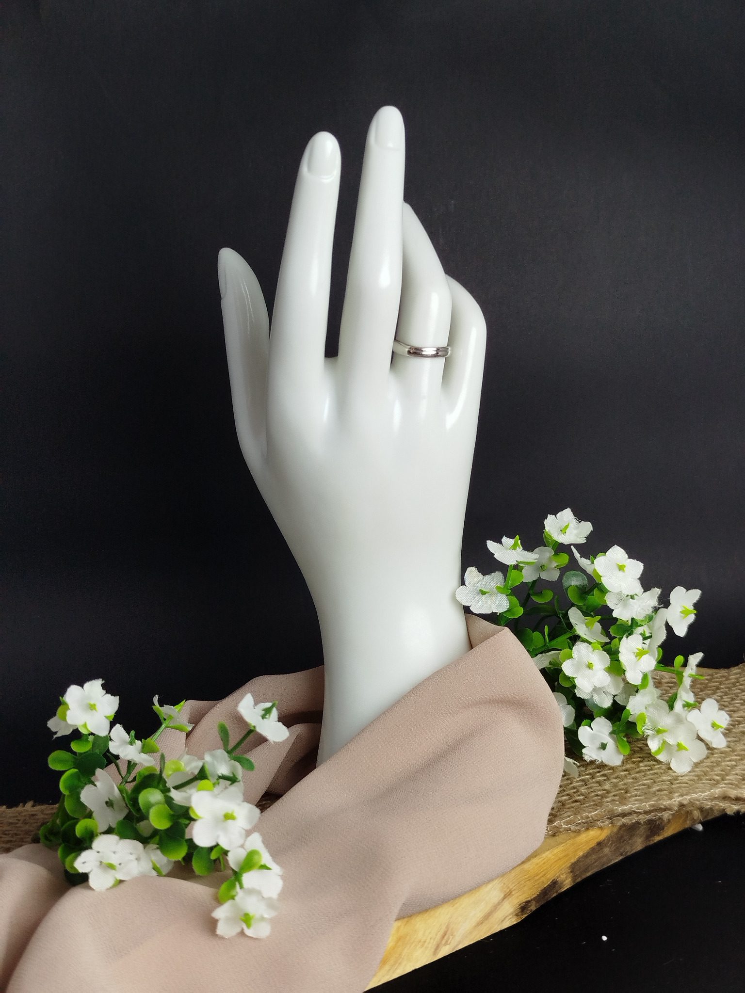 Anillo en Platino 1000 con Diseño Ondulado – 4.88 g / Talla 6.25 / Pureza Total - Image 5