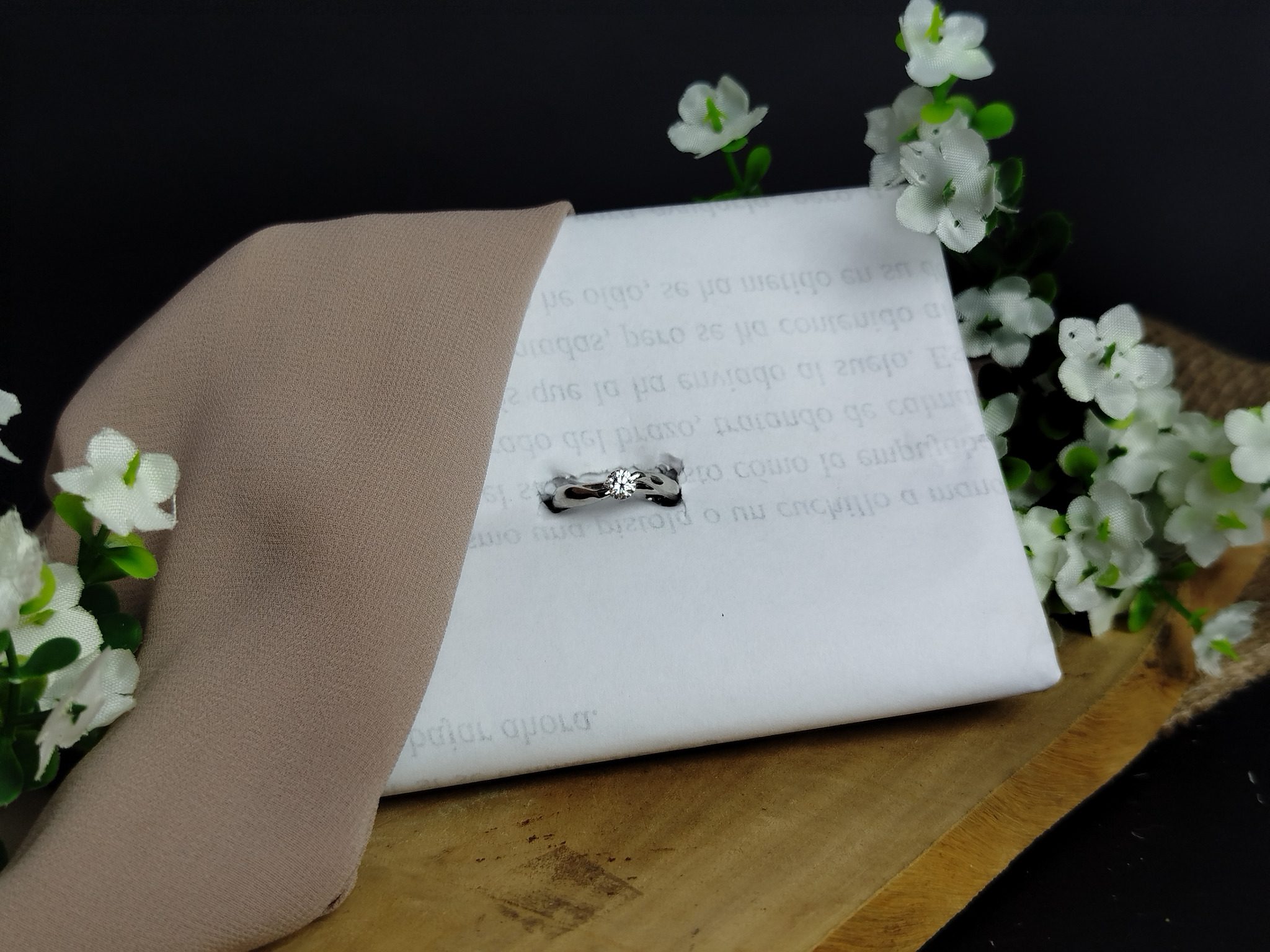 Anillo Unisex en Platino 900 con Diamante 0.30 ct – Diseño Clásico / 5.1 g / Talla 5 - Image 3