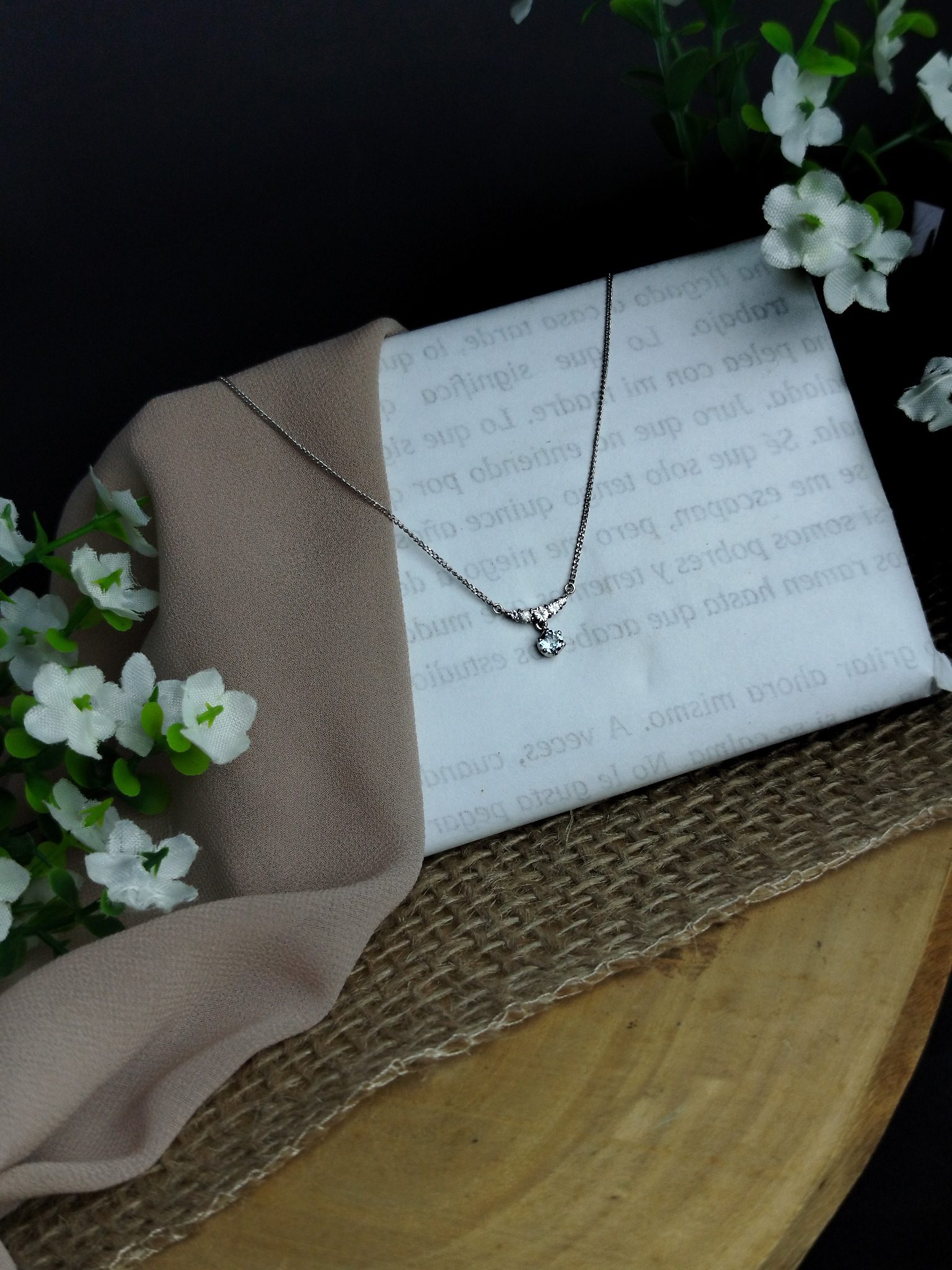 Cadena en Platino 900 con Dije de Aguamarina y 5 Diamantes – 2.94 g / 42 cm - Image 2