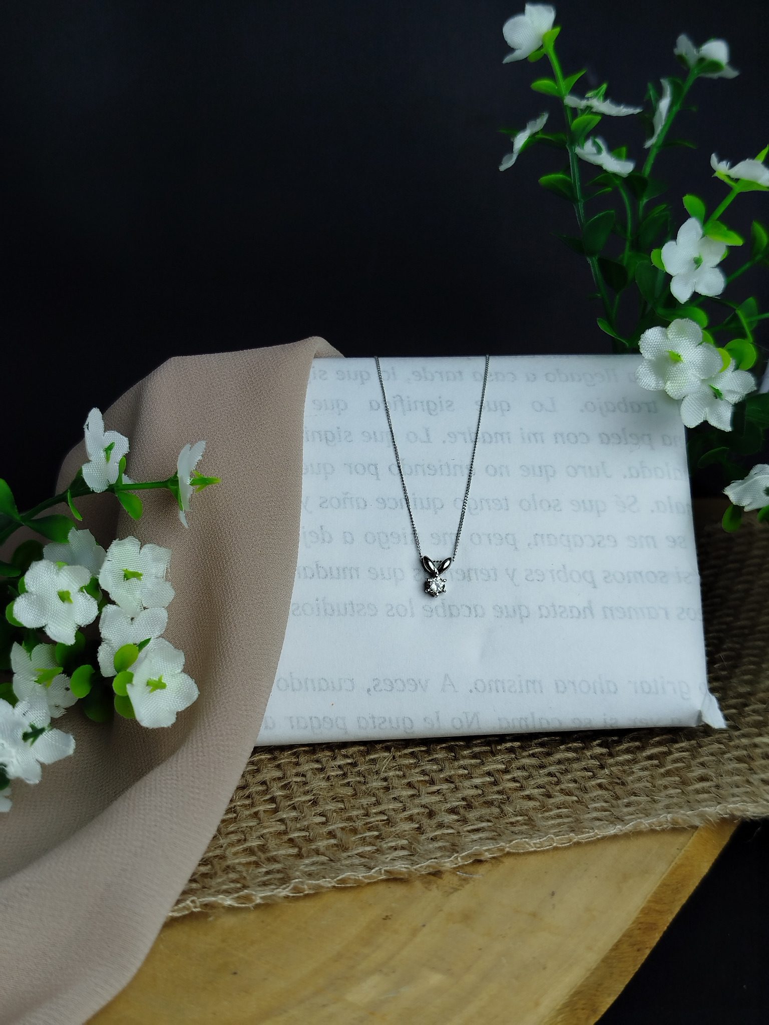 Cadena y Dije en Platino 900 con Diamante 0.20 ct – 1.96 g / 40 cm / Dama - Image 3