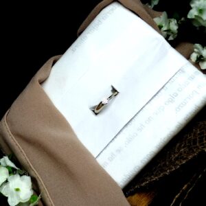 Anillo Solitario en Oro Blanco 18K con Diamante 0.17 ct VS1 (Talla Muy Buena) – 2.6 g / Talla 5 / Dama