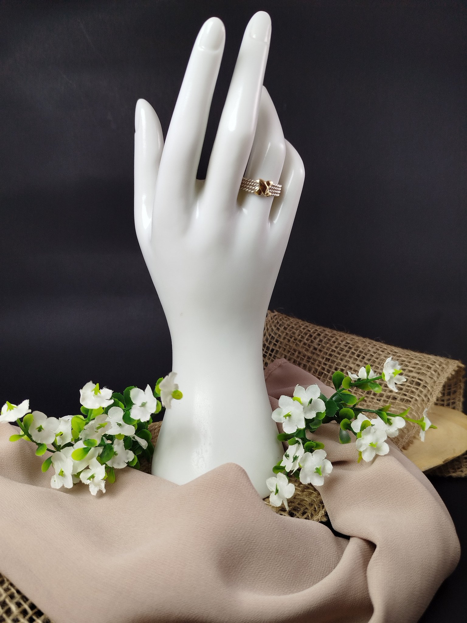 Anillo de Plata 950 con Trenzado Cuádruple y Detalle en Oro en Forma de X – 2.94 g (Talla 7) - Image 4